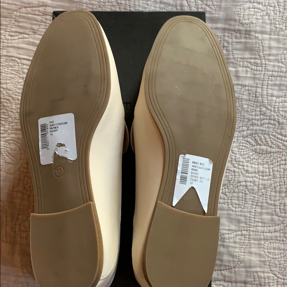 NWOT Pure Navy cream leather loafers - Picture 2 of 4